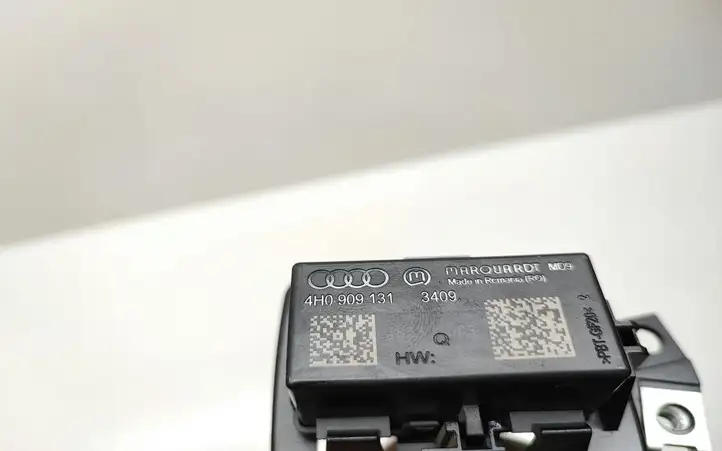 Audi A6 C7 (2011 - 2014) 4H0909131 Прочие блоки управления — фото 2