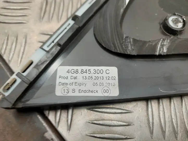 Audi A7 S7 4G (2010 - 2014) 4G8845300C Заднее боковое стекло — фото 2