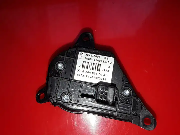 Mercedes-Benz C W204 (2007 - 2014) A2048210051 Кнопки на рулевом колесе — фото 3