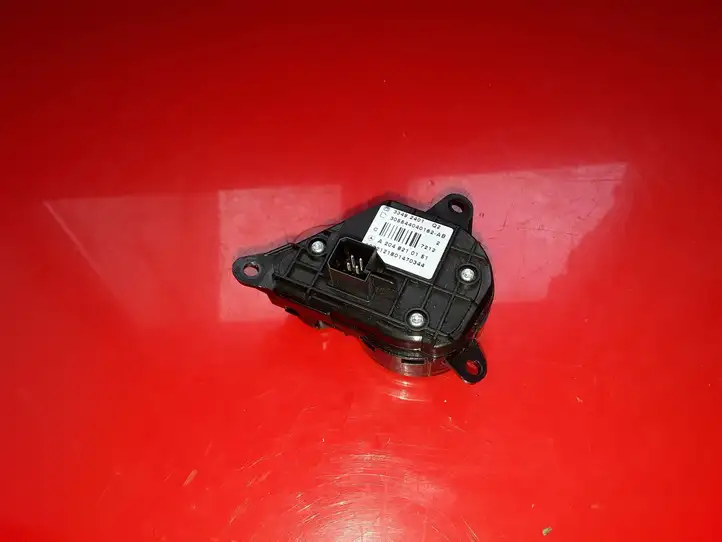 Mercedes-Benz C W204 (2007 - 2014) A2048210151 Кнопки на рулевом колесе — фото 2