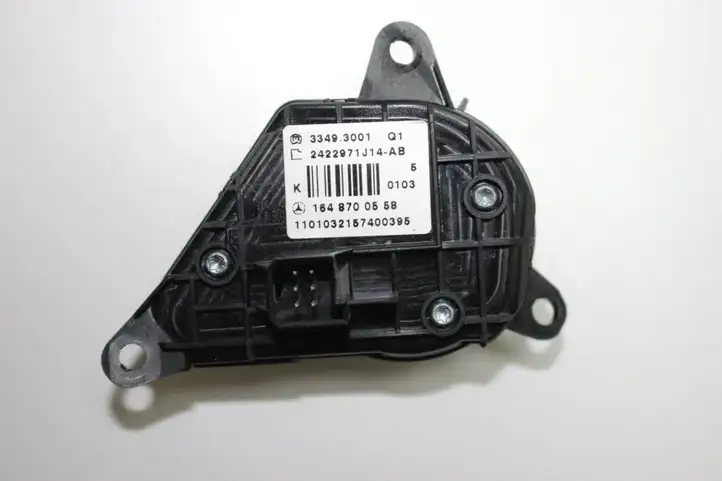 Mercedes-Benz ML W164 (2005 - 2011)  A1648700558 Кнопки рулевого колеса