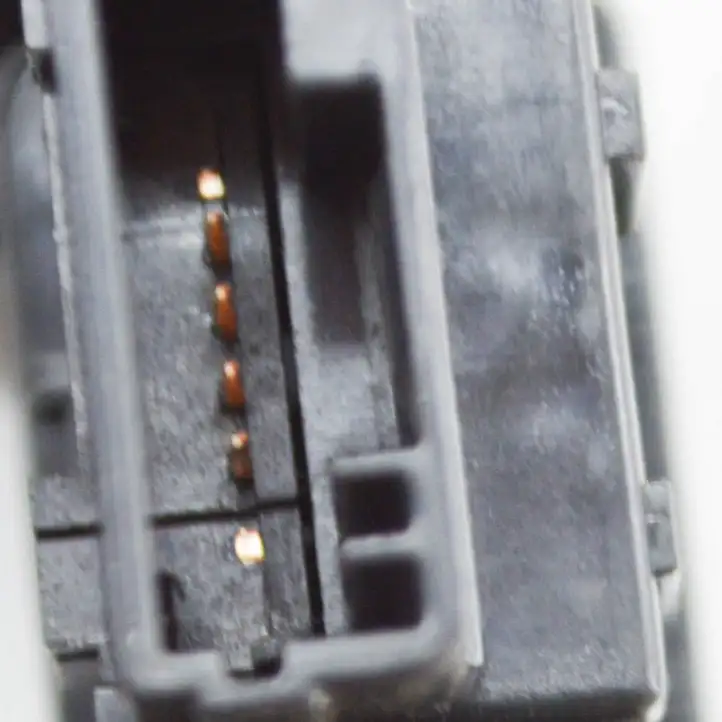 Toyota Land Cruiser (J150) (2009 - )  8498848071 Включатель системы стабильности (ESP)