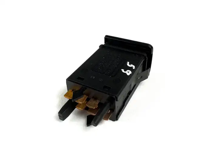 Volkswagen Golf IV (1998 - 2005) 1j0953235a Кнопка обогрева стекла — фото 4