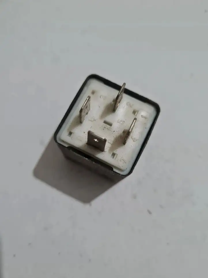 Volkswagen Sharan (2000 - 2003)  7M0906363 Реле загрузки