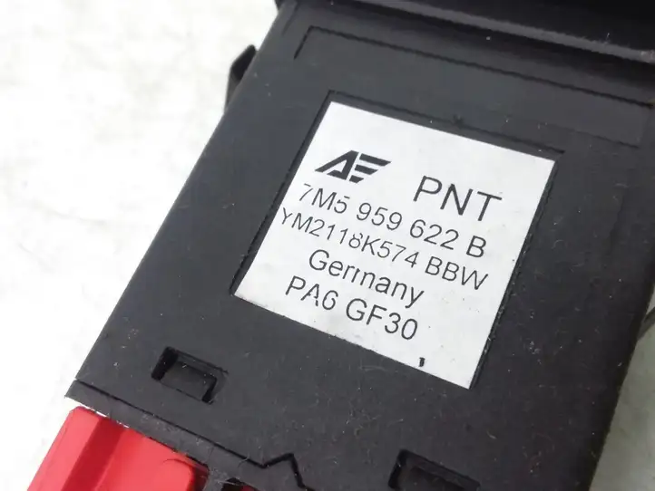 Ford Galaxy (2000 - 2006)  7M5959622B Включатель обогрева стекла с помощью электричества