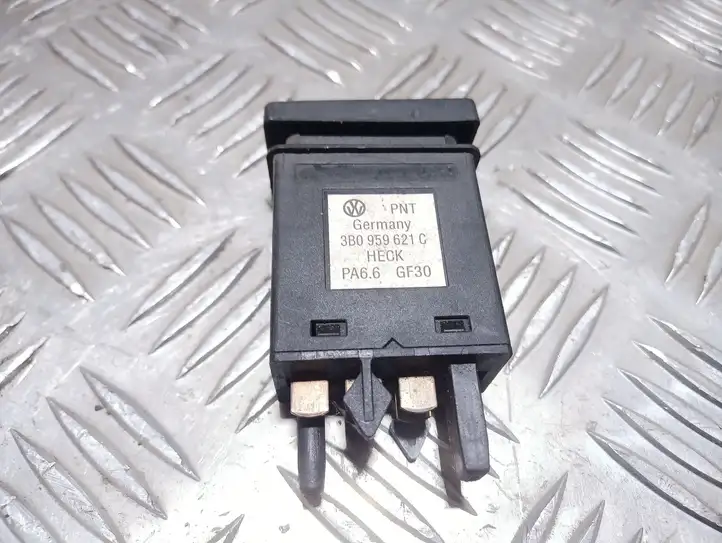 Volkswagen PASSAT B5.5 (2001 - 2005) 3B0959621C Кнопка обогрева стекла — фото 3