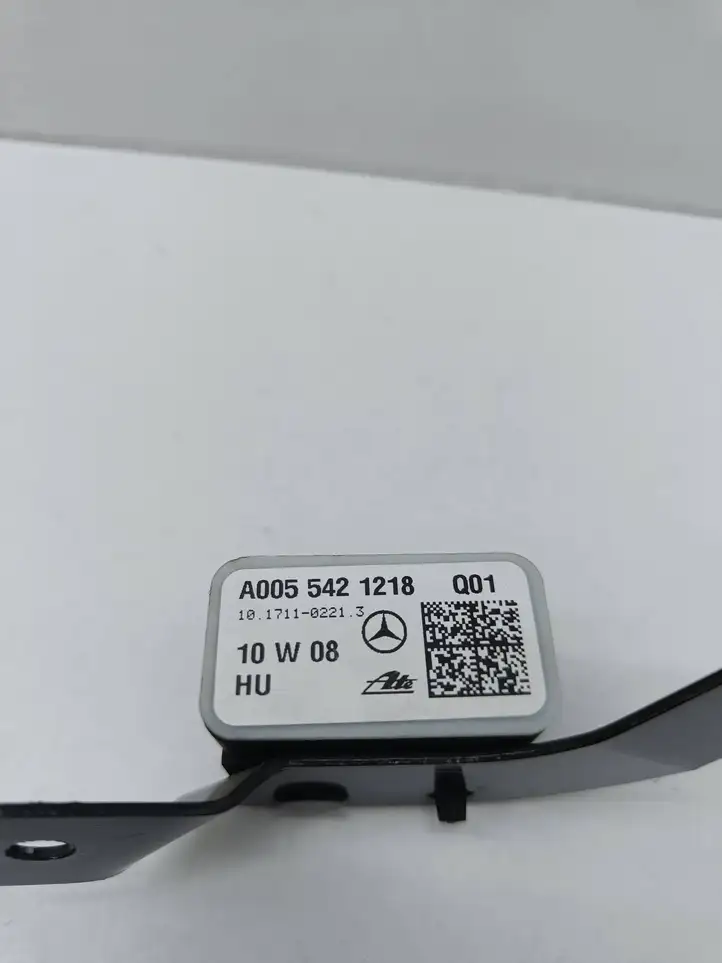 Mercedes-Benz E W212 (2009 - 2016) A0055421218 Датчик удара SRS — фото 7