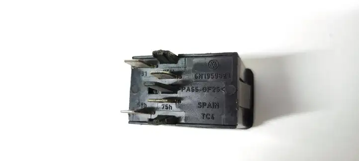 Volkswagen Caddy (1995 - 2004) 6N1959621 Кнопка обогрева стекла — фото 5