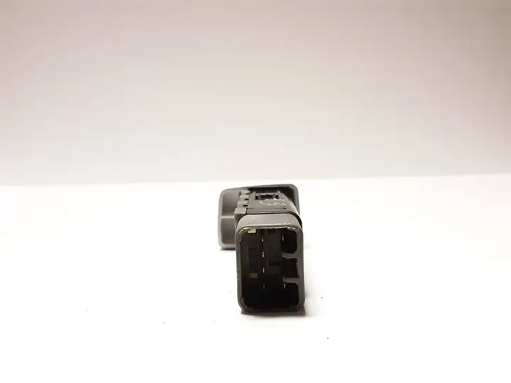 Hyundai Santa Fe (2000 - 2005) 9371026500 Кнопка обогрева стекла — фото 5