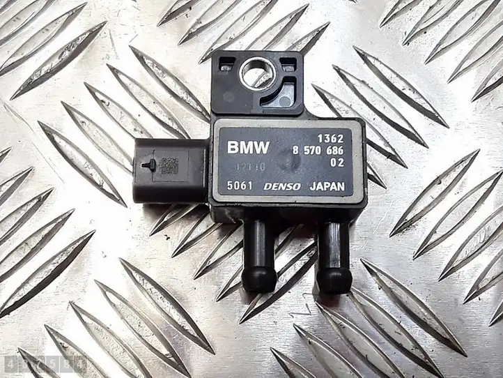 BMW 3 F30 F35 F31 (2012 - 2018) 8570686 Датчик давления выхлопных газов — фото 1