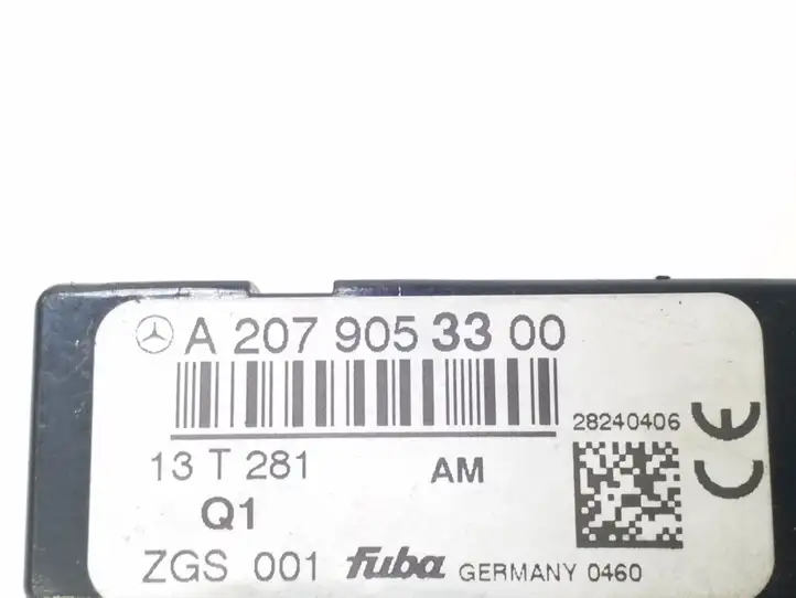 Mercedes-Benz E C207 W207 (2009 - 2017) A2079053300 Усилитель антенны — фото 3