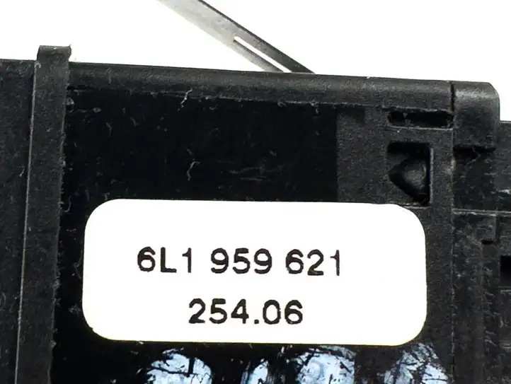 Seat Ibiza III (6L) (2002 - 2008) 6l1959621 Кнопка обогрева стекла — фото 5