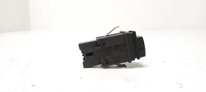 Skoda Superb B5 (3U) (2001 - 2008) 3U0959621A Кнопка обогрева стекла — фото 3