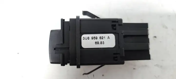 Skoda Superb B5 (3U) (2001 - 2008) 3U0959621A Кнопка обогрева стекла — фото 5