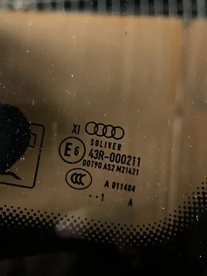 Audi A8 S8 D4 4H (2010 - 2014) Заднее боковое стекло — фото 2