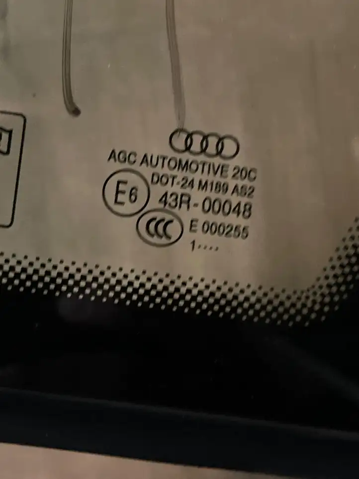 Audi A4 S4 B8 8K (2007 - 2011) Заднее боковое стекло — фото 2