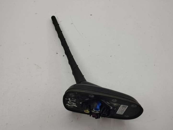 6c0035501 Seat Arona Radio antena