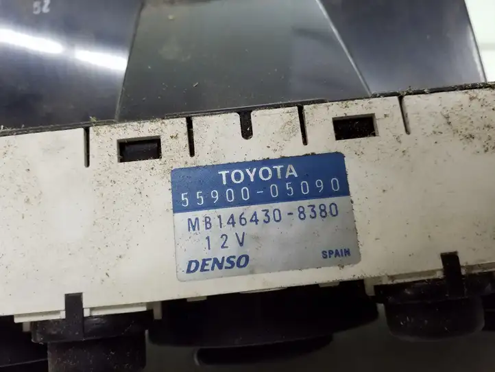 Toyota Corolla E110 (1995 - 2002) 5590005090 Блок управления климат-контролем — фото 3