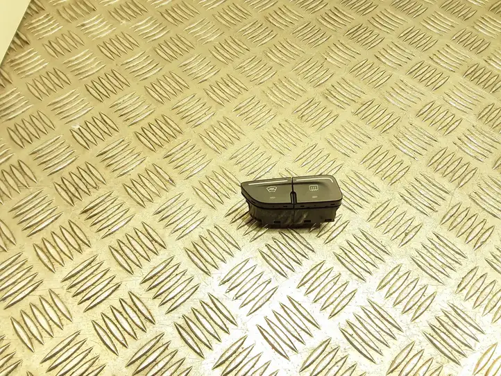Ford Focus (2011 - 2015) AM5T18K574AC Кнопка обогрева стекла — фото 1