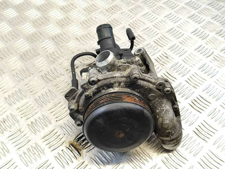 Mercedes-Benz B-class W246 (2011 - 2014)  A6512000501 Водяной насос