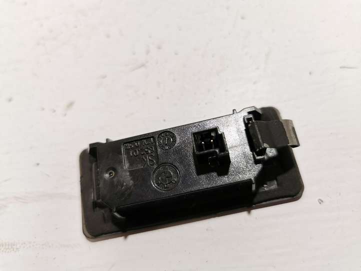 Opel Meriva (2002 - 2006)  I090074 Освещение номера