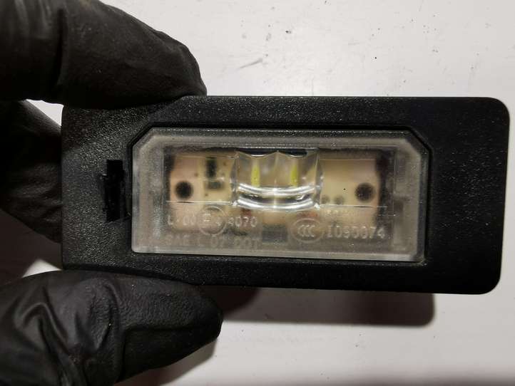 Opel Meriva (2002 - 2006)  I090074 Освещение номера