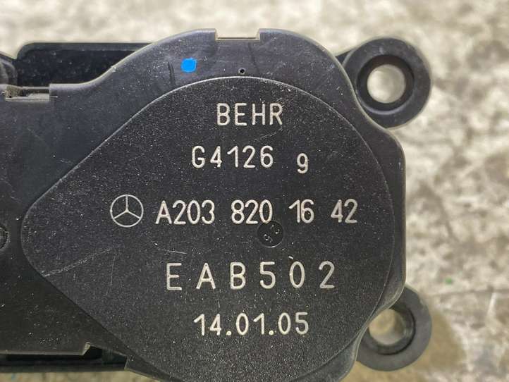 Mercedes-Benz C W203 (2000 - 2007)  A2038201642 Двигатель задвижки потока воздуха