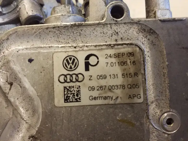 Audi A4 S4 B8 8K (2007 - 2011) 059131515R Охладитель клапана EGR — фото 4