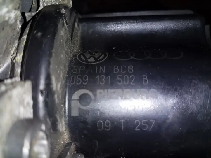 Audi A4 S4 B8 8K (2007 - 2011) 059131515R Охладитель клапана EGR — фото 6