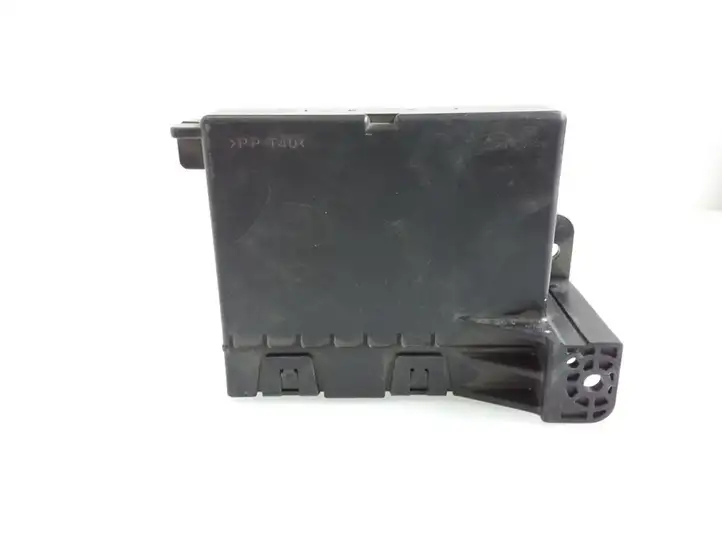 Toyota Prius+ (ZVW40) (2011 - 2018) 8865047410 Блок управления климат-контролем — фото 4