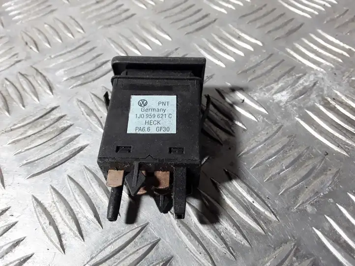 Volkswagen PASSAT B5.5 (2001 - 2005) 1J0959621C Кнопка обогрева стекла — фото 3