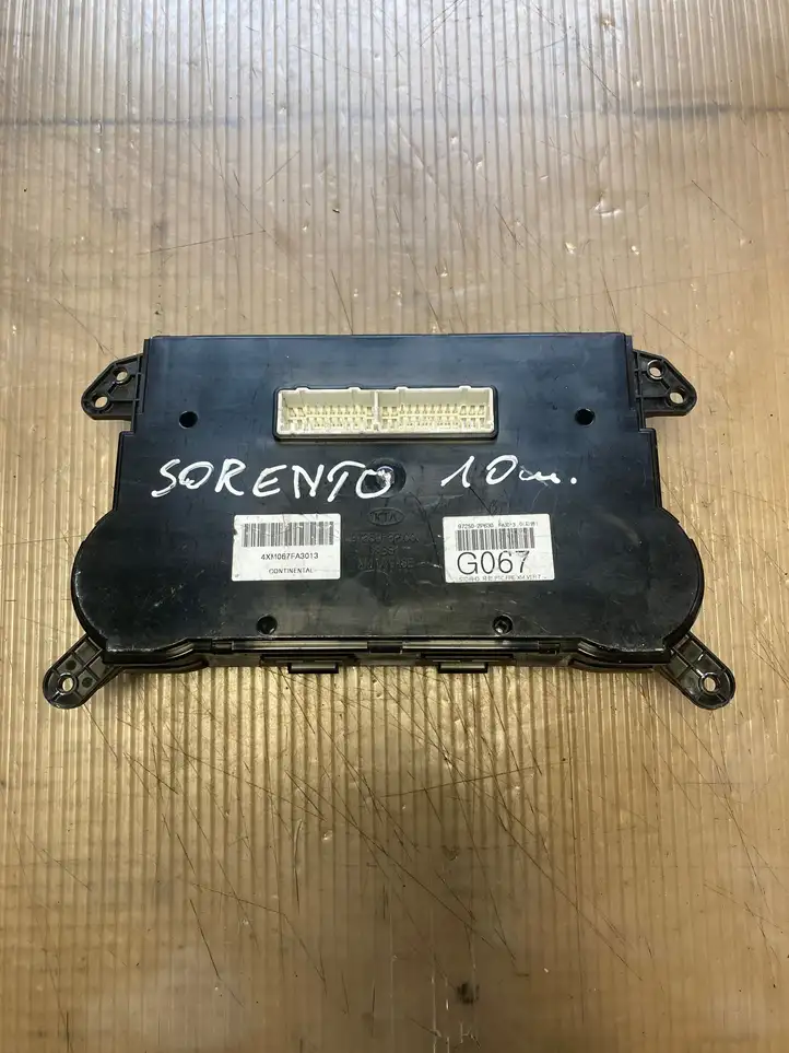 Kia Sorento (2009 - 2014)  972502P630 Блок управления кондиционера воздуха / климата/ печки (в салоне)
