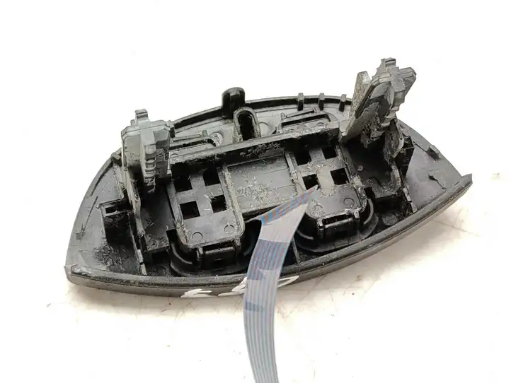 Citroen Xsara Picasso (1999 - 2012) Кнопки на рулевом колесе — фото 5
