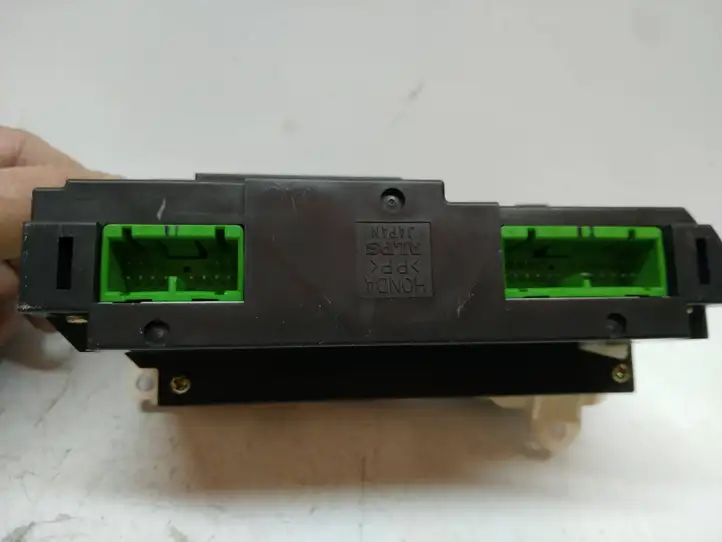 Honda Civic (2001 - 2005)  G410 Блок управления кондиционера воздуха / климата/ печки (в салоне)