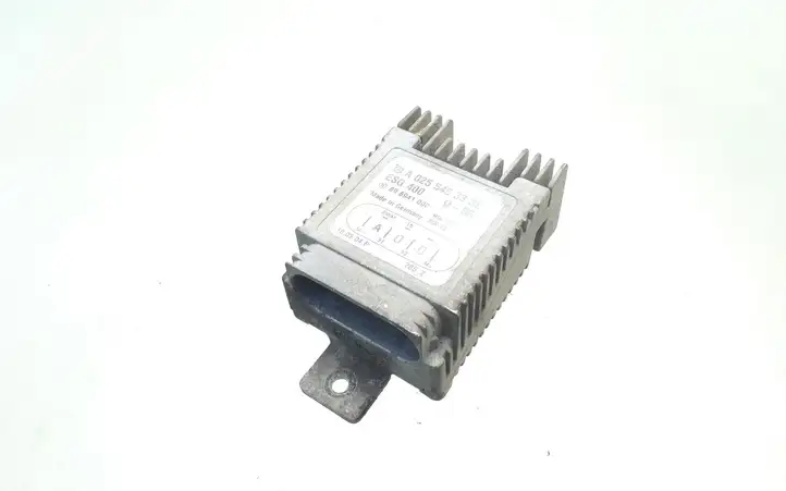 Mercedes-Benz Vaneo W414 (2001 - 2005) A0255453332 Реле вентилятора охлаждения — фото 1