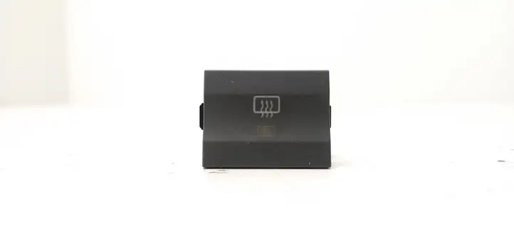 Skoda Fabia Mk1 (6Y) (1999 - 2007) 6Y0959621 Кнопка обогрева стекла — фото 1