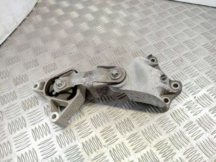 Mercedes-Benz B-class W246 (2011 - 2014)  A2462401109 Кронштейн крепления двигателя