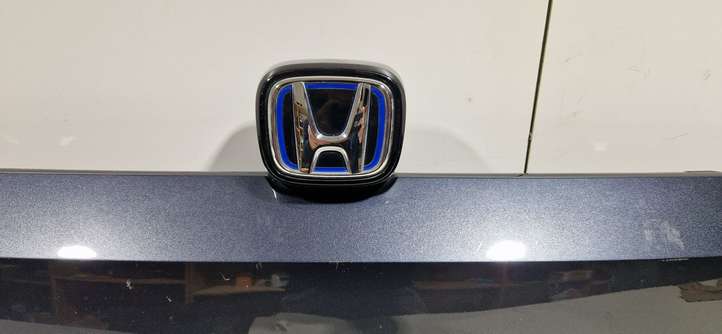 Honda HR-V (2021 - )   Обшивка крышки багажника