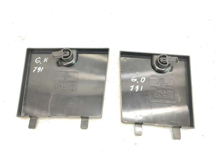 Audi A8 (1999 - 2002)  4D0863508B Держатель крышки лампы заднего фонаря