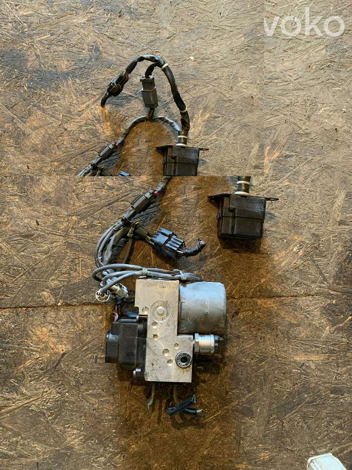 Subaru Forester SG (2006 - 2008)  51000040160 Блок ABS