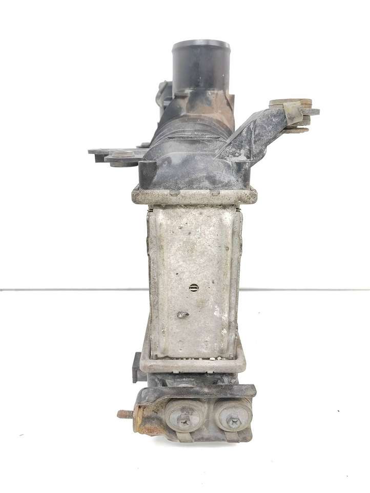 Toyota Avensis T250 (2003 - 2006)  873067D Радиатор интеркулера