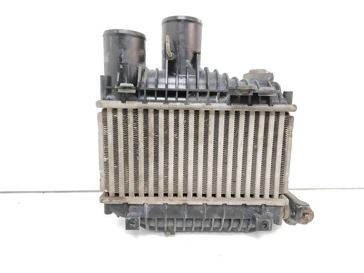 Toyota Avensis T250 (2003 - 2006)  873067D Радиатор интеркулера