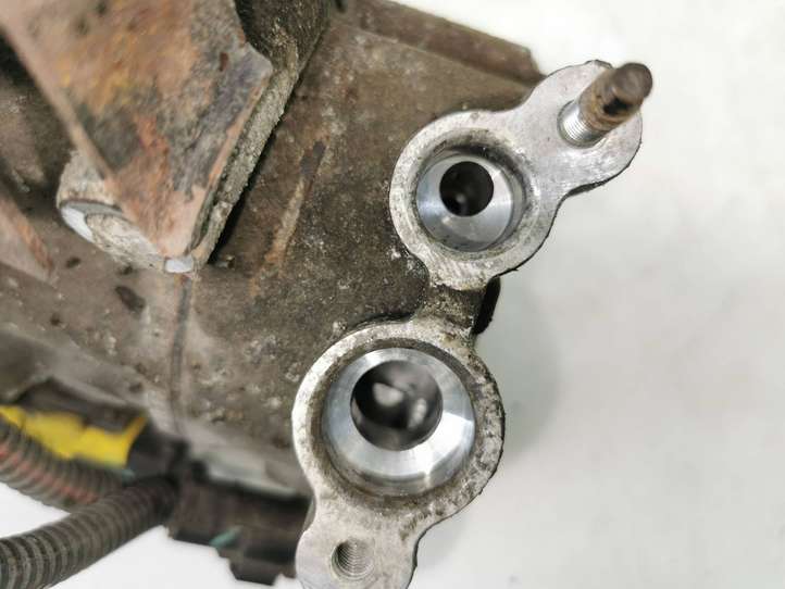 Peugeot 207 (2006 - 2009)  9651910980 Компрессор (насос) кондиционера воздуха