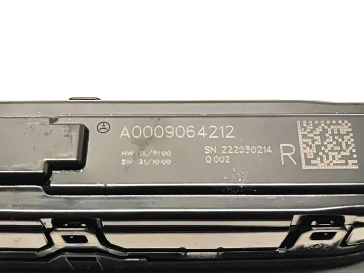 Mercedes-Benz EQS V297 (2021 - )  A0009064212 Другой фонарь салона