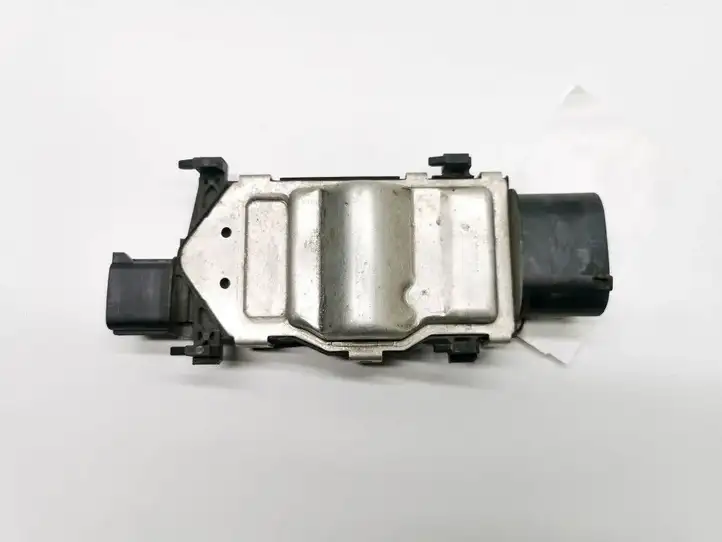 Mercedes-Benz CLA C117,X117,W117 (2013 - 2019) 1137328656 Реле вентилятора охлаждения — фото 4