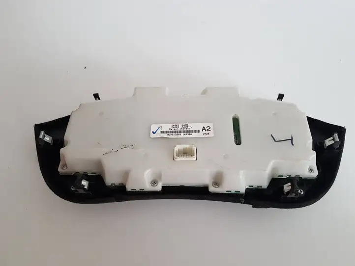 Nissan Juke I F15 (2010 - 2018) 248451KA3B Блок управления климат-контролем — фото 3