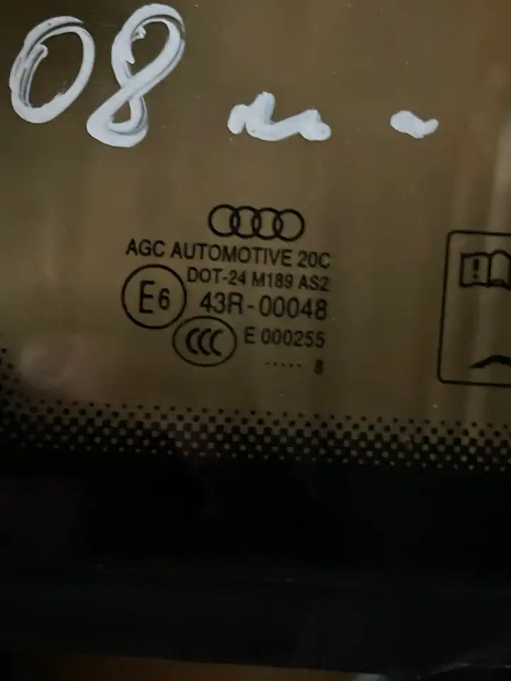 Audi A4 S4 B8 8K (2007 - 2011) Заднее боковое стекло — фото 2