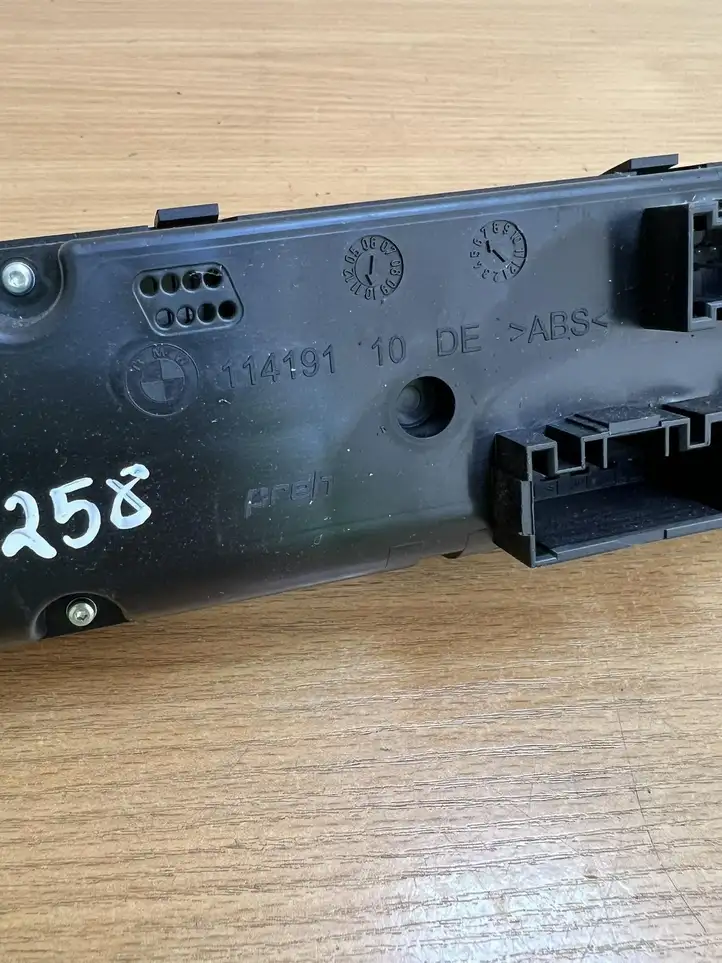 BMW X5 E70 (2006 - 2013)  11419110 Блок управления кондиционера воздуха / климата/ печки (в салоне)