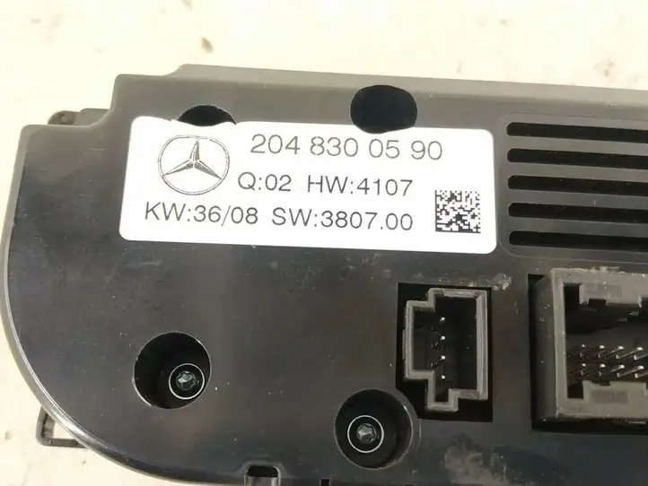 Mercedes-Benz C W204 (2007 - 2014) Блок управления климат-контролем — фото 7