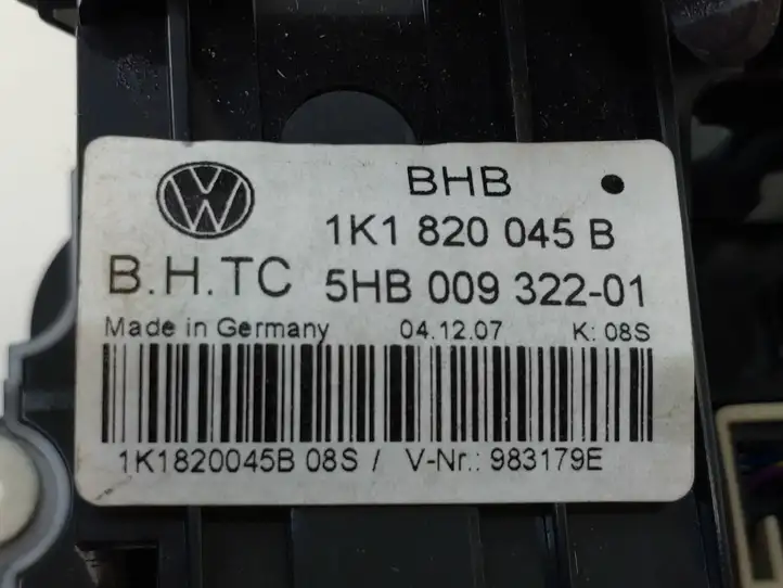 Volkswagen Golf V (2003 - 2009) 1K1820045B Блок управления климат-контролем — фото 7